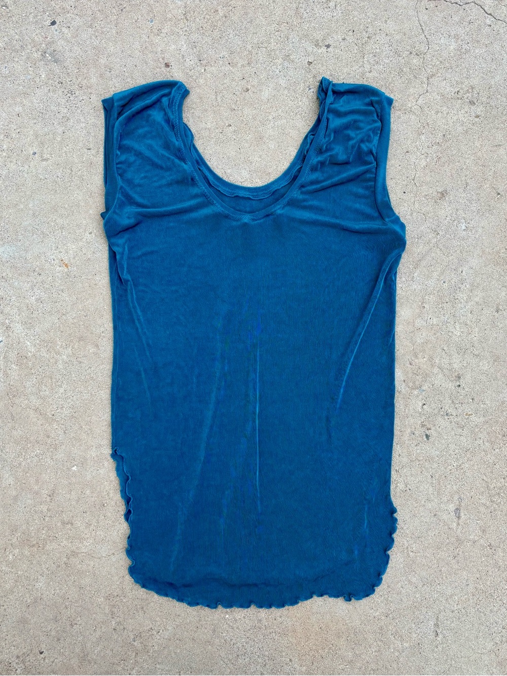 Teal Long Scoop Neck Women’s Tank Top with Ruffled Hem and Cut Sides XL-1X